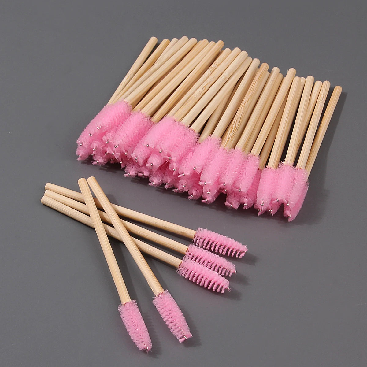 50 cepillos de pestañas premium con mangos de bambú: peines espirales para pestañas, cepillos para cejas